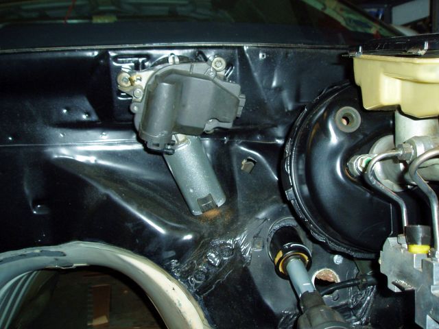 88iroc/img/underhood1.jpg